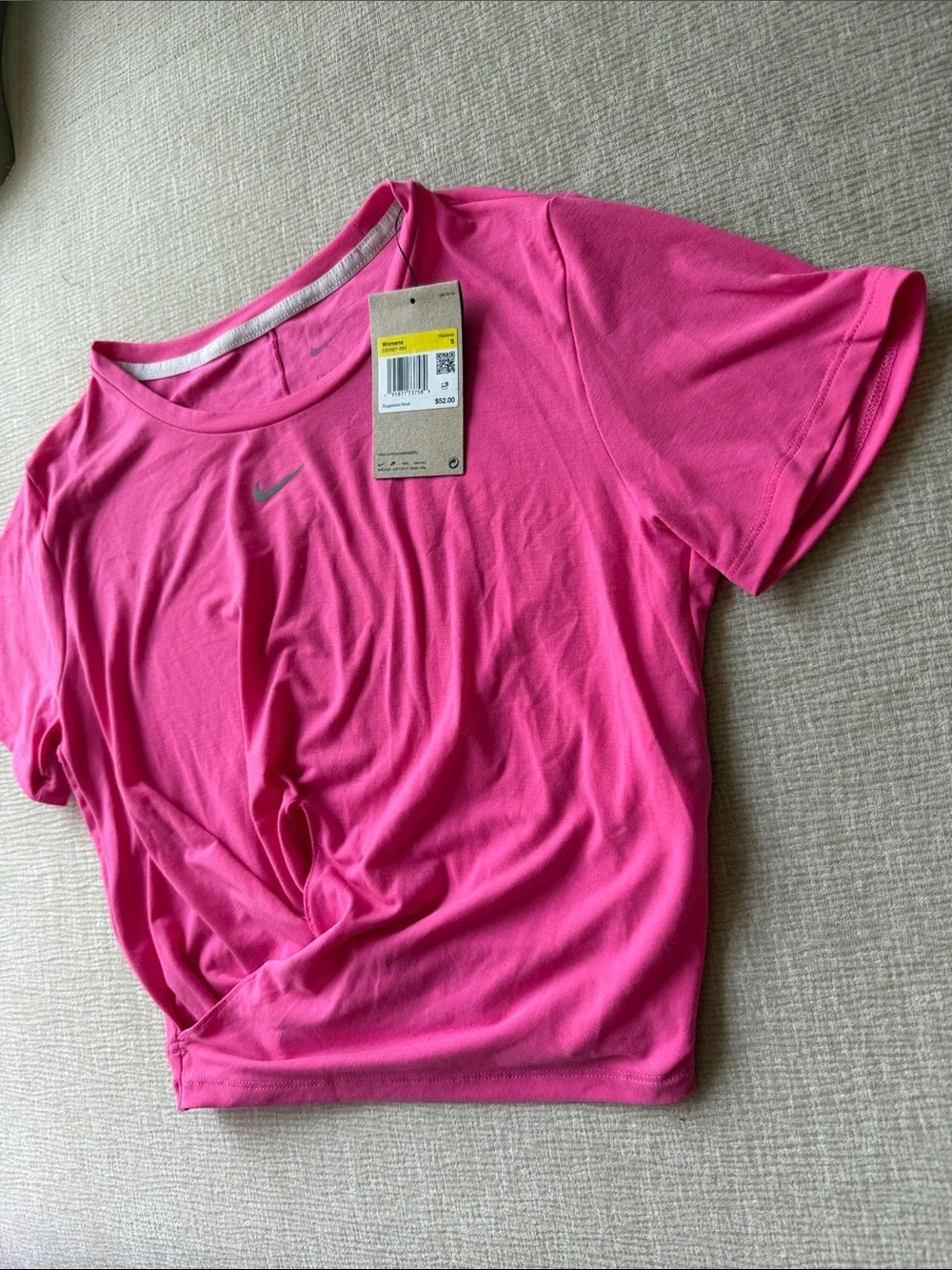 Nike vivid pink